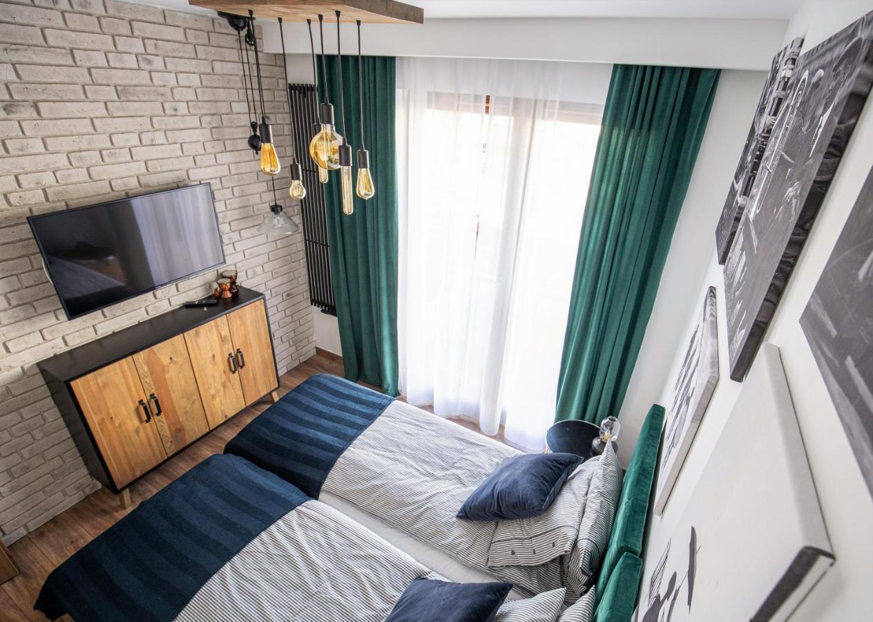 Jazz Station Apartment Go New & Pure Krasków Exteriör bild